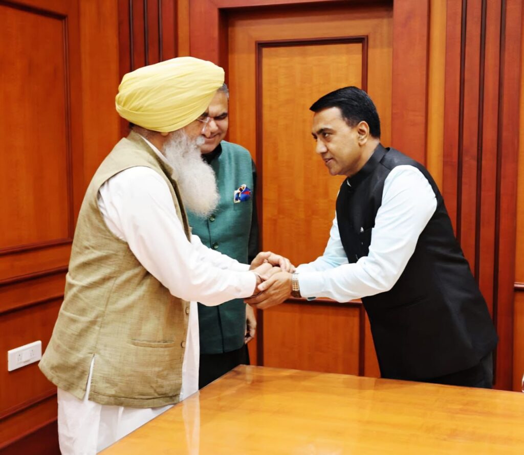 Punjab Cabinet Ministers Sanjeev Arora & Gurmeet Singh Khudian Invite Goa CM to 350th Martyrdom Anniversary Events of Sri Guru Tegh Bahadur Sahib Ji 2