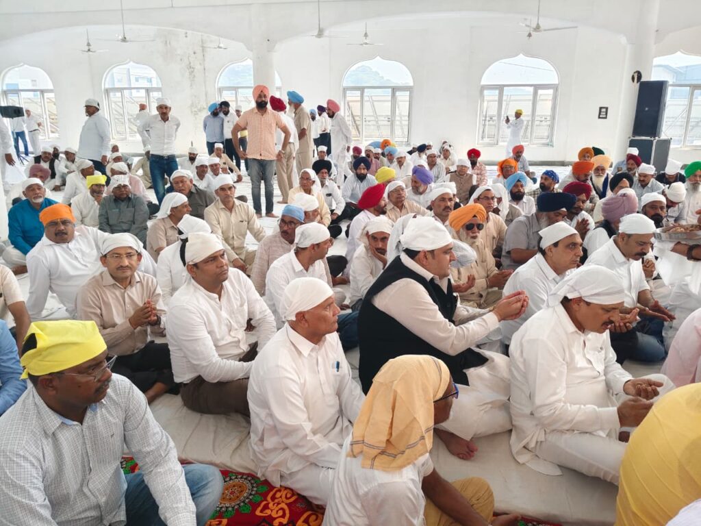 Speaker pays tribute at the 'Antim Ardas' of late Y. Puran Kumar IPS y. puran kumar ips 5