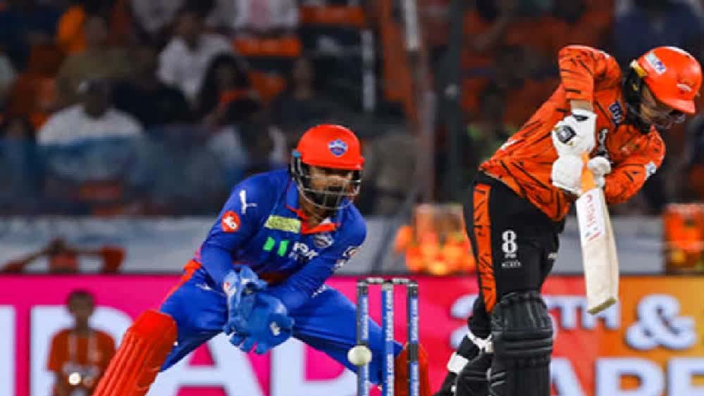 हैदराबाद की बड़ी जीत: अभिषेक का शतक, मलिंगा ने लिए 4 विकेट, दिल्ली को 47 रन से हराया