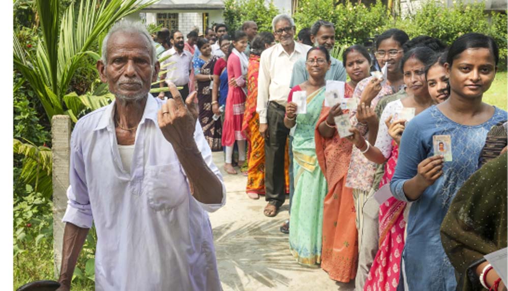 बंगाल में वोटों की सुनामी, 10% बढ़ा मतदान: ममता या BJP, किसकी होगी जीत?