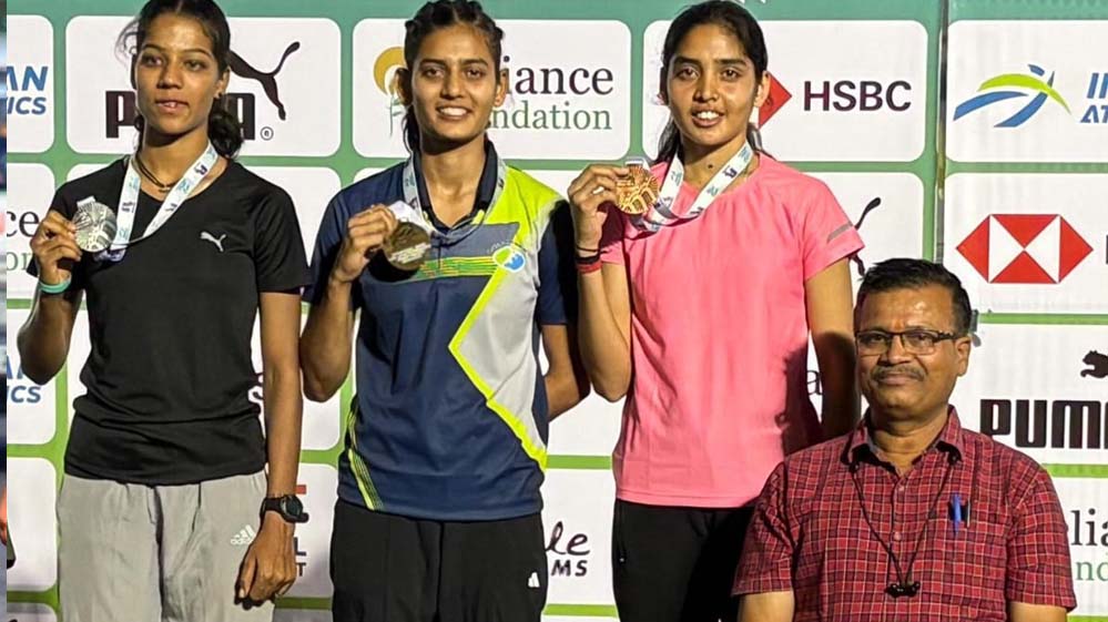 27 a99 2.jpg