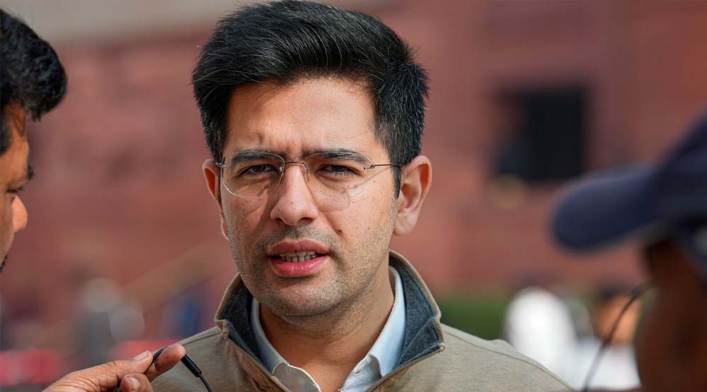 राघव चड्ढा का बड़ा बयान: ‘AAP ने खामोश किया, लेकिन मैं हारा नहीं’, दी चेतावनी – ‘सैलाब बनकर आऊंगा’