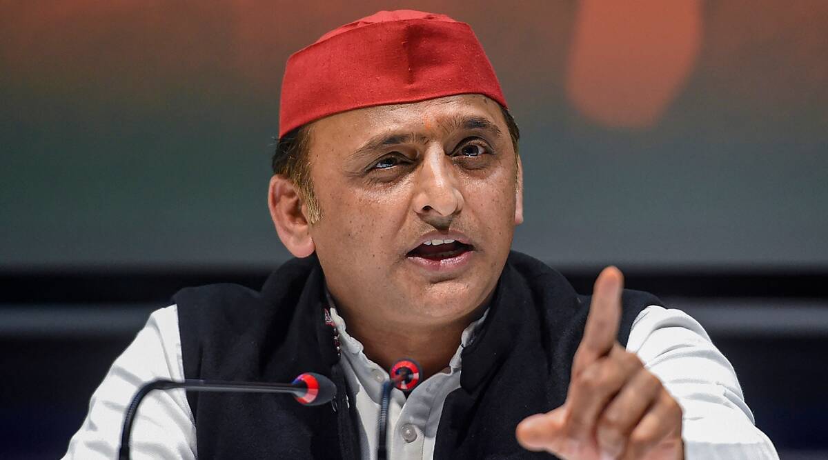 अखिलेश यादव का ऐलान: सपा सरकार में 300 यूनिट बिजली मुफ्त, महिलाओं को मिलेगी 40 हजार पेंशन