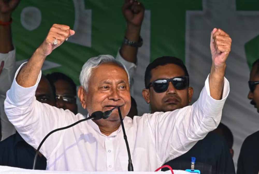बिहार में बदलने जा रही सरकार: नीतीश कुमार का इस्तीफा 12 को, 14 अप्रैल को शपथ ग्रहण समारोह