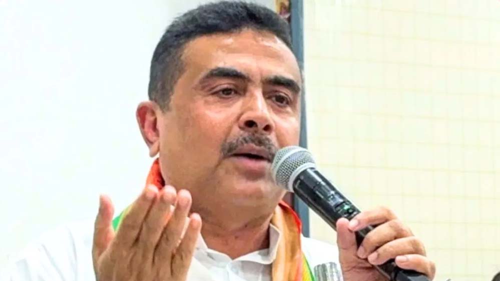 बंगाल में राष्ट्रगीत पर बड़ा आदेश, CM शुभेंदु बोले- हर स्कूल में अनिवार्य रूप से गाया जाए वंदे मातरम