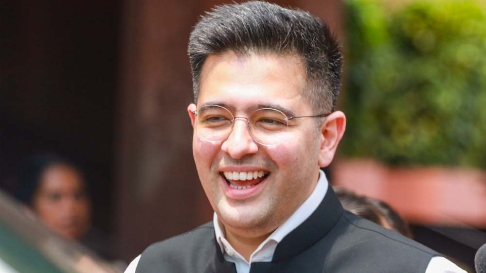 सियासी गलियारों में हलचल, राघव चड्ढा को राज्यसभा में मिली बड़ी जिम्मेदारी