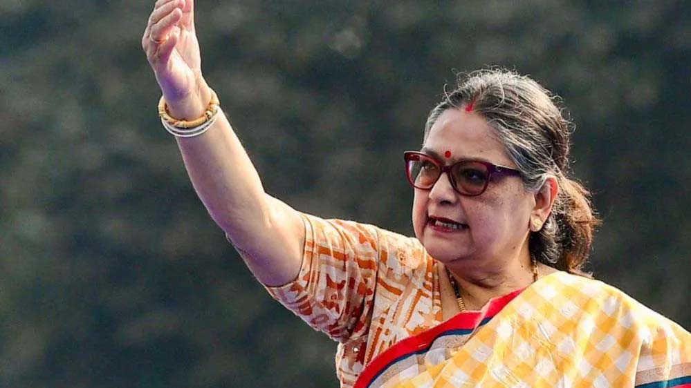 बंगाल की सियासत में हलचल: काकोली घोष का इस्तीफा, TMC में मचा हड़कंप