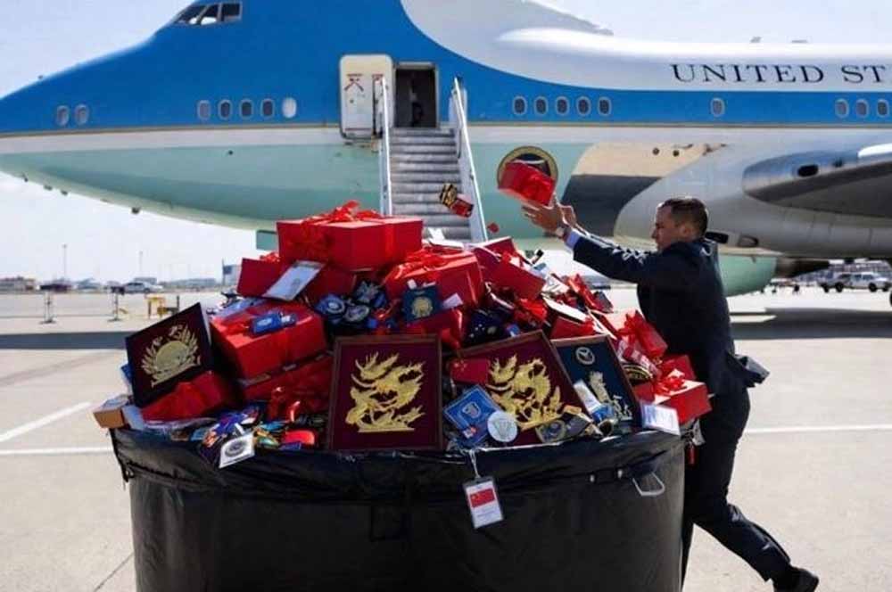 वैश्विक राजनीति में भूचाल! ट्रंप ने चीन के गिफ्ट्स ठुकराए, Air Force One में एंट्री तक नहीं मिली