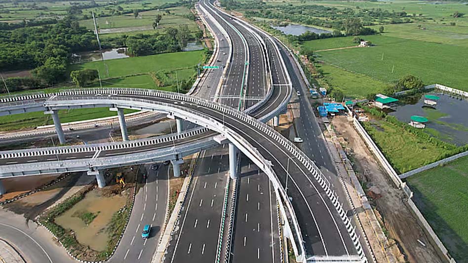 यूपी में 10 नए सुपर हाईवे, गंगा एक्सप्रेसवे के साथ जुड़ेंगे विंध्य, चित्रकूट और नोएडा