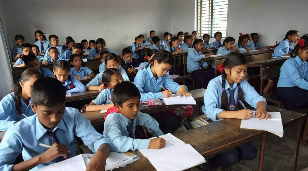 छत्तीसगढ़ में स्कूल फीस वृद्धि का असर, अभिभावकों की चिंता बढ़ी
