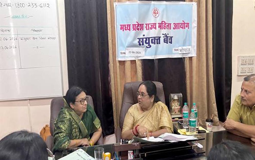 AI का खतरनाक इस्तेमाल! महिला आयोग की जनसुनवाई में सामने आए कई गंभीर मामले