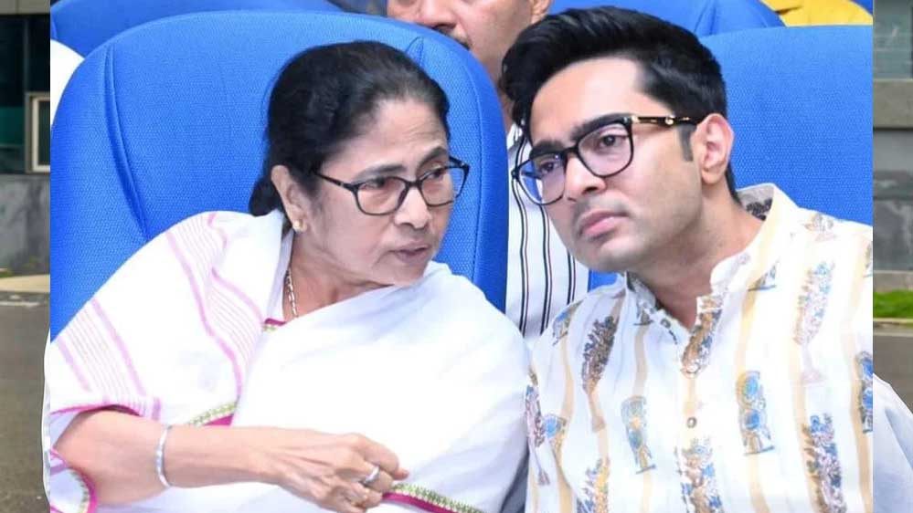 TMC Crisis: ममता बनर्जी ने सभी फ्रंटल ऑर्गनाइजेशन और कमेटियां की भंग, सियासत तेज