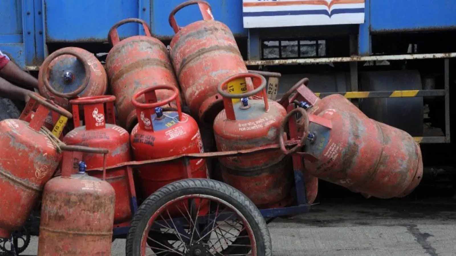 घरेलू गैस के दुरुपयोग पर कार्रवाई: रीफिल पैटर्न से खुल रहे कमर्शियल उपयोग के राज
