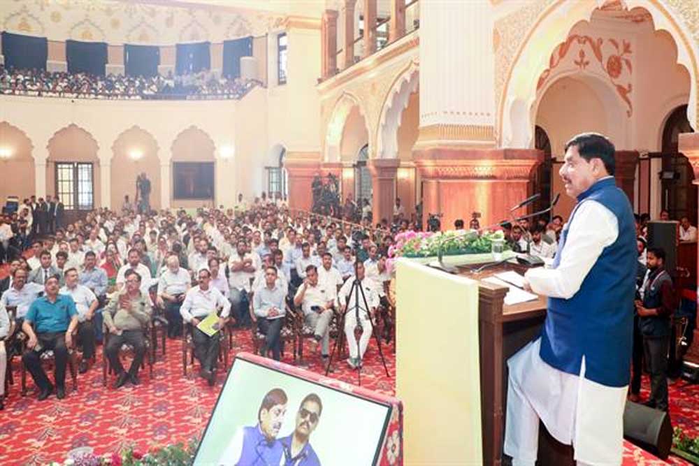 मुख्यमंत्री डॉ. यादव ने प्रदूषण नियंत्रण और पर्यावरण संरक्षण के लिए उत्कृष्ट कार्य करने वालों को किया सम्मानित