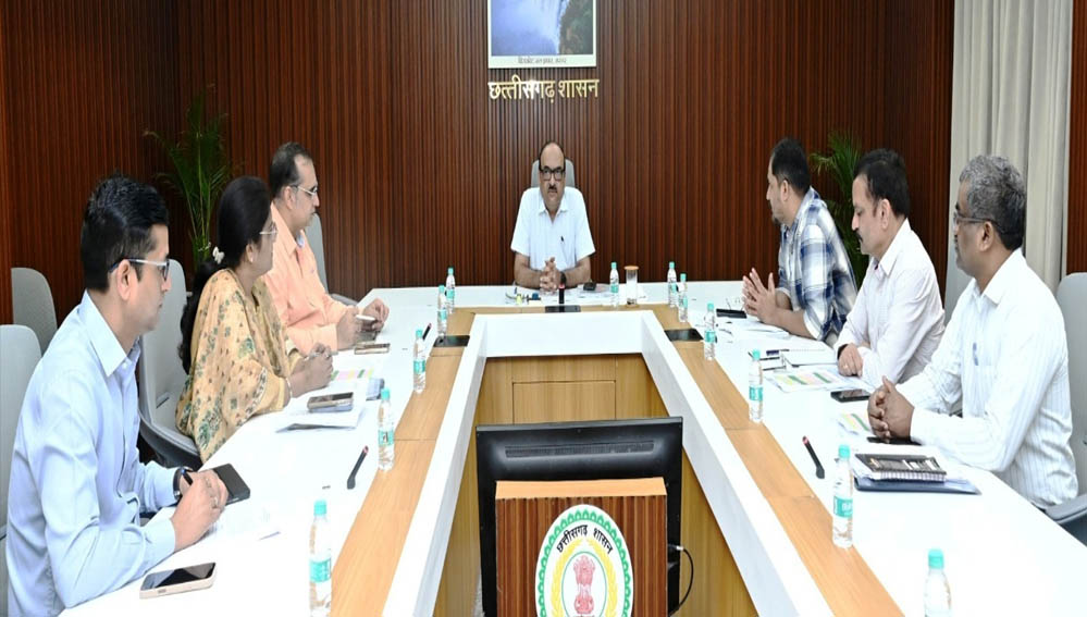 ग्रामीण पेयजल व्यवस्था को मजबूत बनाने की तैयारी, जल जीवन मिशन 2.0 पर छत्तीसगढ़ में उच्च स्तरीय समीक्षा बैठक