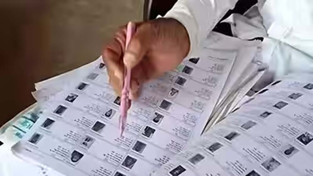 EC का बड़ा बदलाव, नए मतदाताओं के आवेदन में SIR डिटेल अनिवार्य