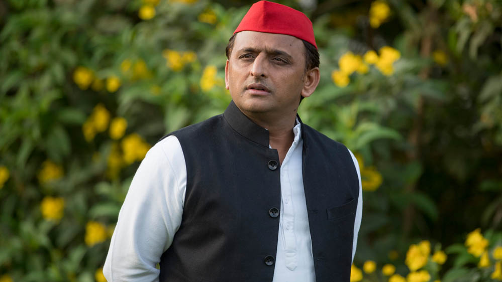 UP Election 2027: अखिलेश यादव की नई सोशल इंजीनियरिंग, सामान्य सीटों पर दलित चेहरों को मिल सकता है टिकट
