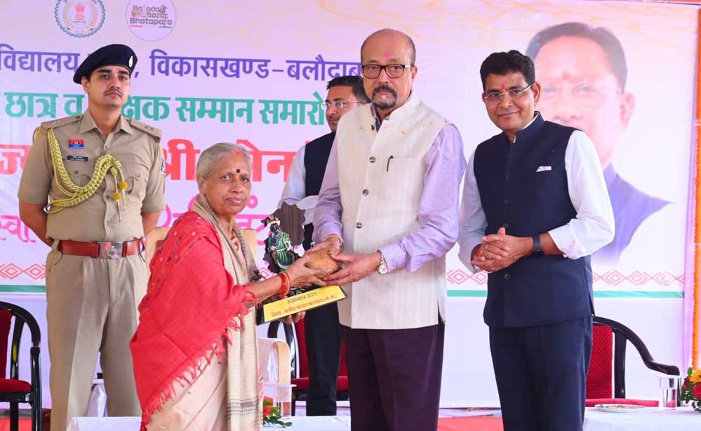 सफलता का मंत्र: जुनून के साथ मेहनत करें, लक्ष्य जरूर होगा हासिल—राज्यपाल डेका