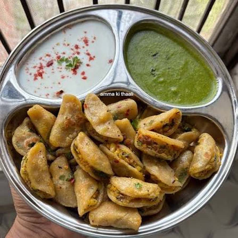 नाश्ते में बनाएं मसालेदार सूजी के फरे, आलू की स्टफिंग और तड़के से बढ़ेगा स्वाद