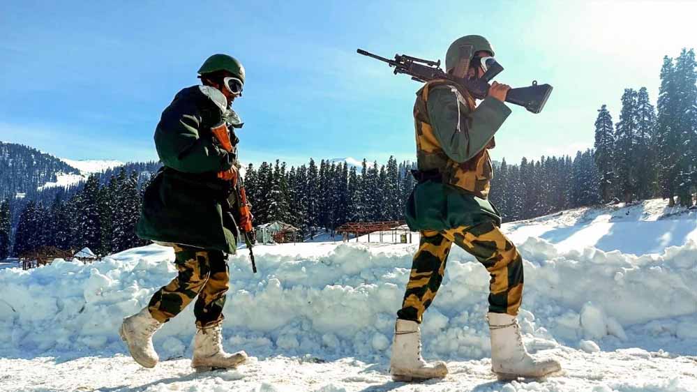 LAC पर बदली तस्वीर, 2025 में घट गई चीनी सेना की तैनाती; भारत ने उत्तरी सीमा पर बढ़ाई पकड़