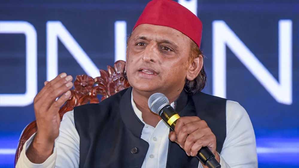 सपा प्रवक्ताओं को अखिलेश की दो टूक! ‘आपकी बात तेजी से वायरल होती है, डिबेट से पहले पूरी तैयारी करें’