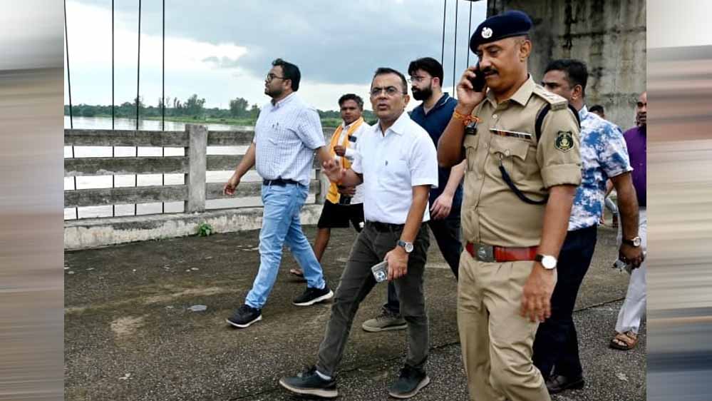 Gangrel Dam के सभी गेट खोले गए, महानदी के तटीय क्षेत्रों में हाई अलर्ट; संवेदनशील इलाकों का निरीक्षण