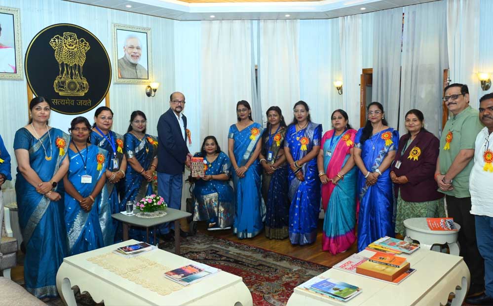 दृष्टिबाधित विद्यार्थियों की शिक्षा को लेकर राज्यपाल रमेन डेका का बड़ा संदेश, बोले- और प्रयास जरूरी
