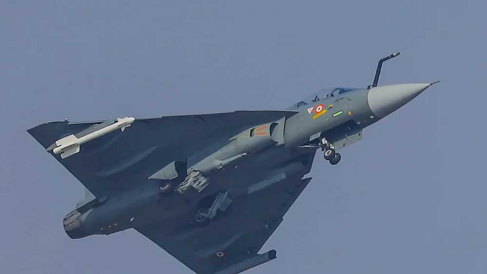 Tejas Mk1A को मिली नई ताकत, GE Aerospace ने सौंपे 3 F404 इंजन; दुश्मनों पर और पैनी होगी नजर