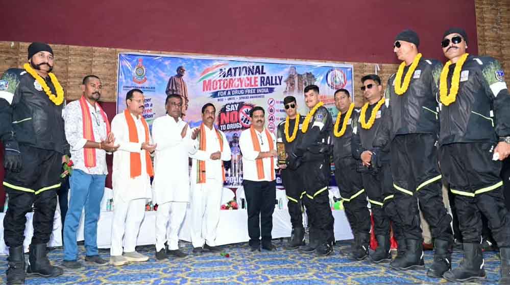 सरदार पटेल ने सैकड़ों रियासतों को एक सूत्र में पिरोकर अखंड भारत के निर्माण में निभाई ऐतिहासिक भूमिका : उप मुख्यमंत्री विजय शर्मा