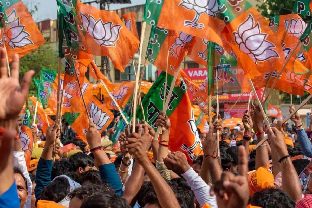 UP में राज्यसभा चुनाव से पहले BJP की रणनीति पर नजर, जातीय-क्षेत्रीय समीकरण साधने की तैयारी