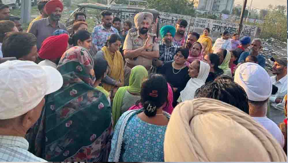 पंजाब में नशे के खिलाफ अभियान तेज, अमृतसर के मकबूलपुरा में SDM ने लोगों से जनसहयोग की अपील की