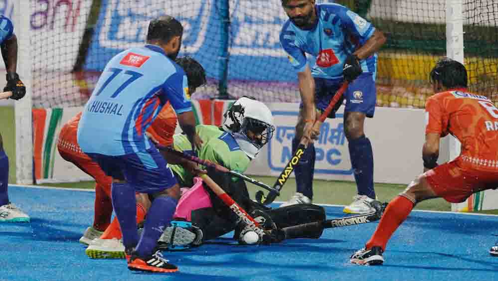 बैलाडिला बुल्स की शानदार वापसी, टूर्नामेंट में पहली जीत दर्ज कर सेमीफाइनल की उम्मीद कायम