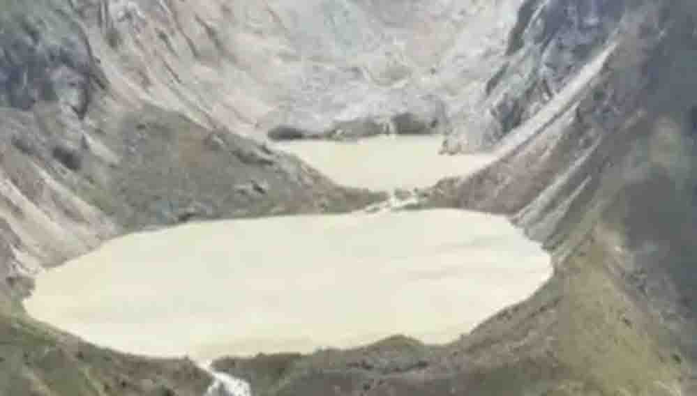 ग्लेशियर झील फटने की आशंका से अलर्ट, अलीपुरद्वार में 10 हजार लोग शिफ्ट, NDRF तैनात