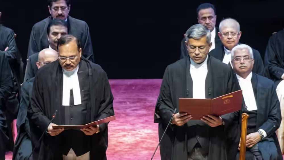 सुप्रीम कोर्ट में तीन नए न्यायाधीशों की एंट्री, 37 जजों में महिला जजों की संख्या महज 3