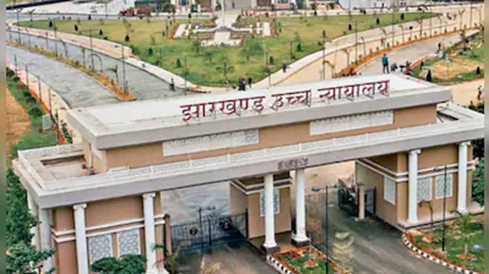 झारखंड हाईकोर्ट में CGL नियुक्ति विवाद की सुनवाई, 2700 अभ्यर्थियों की नौकरी पर फैसला बाकी