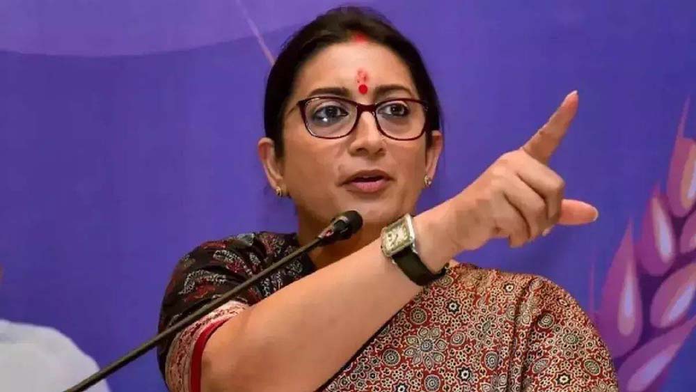 छत्तीसगढ़ भाजपा में अनुशासन पर जोर, स्मृति ईरानी ने बिना बुलाए कार्यालय आने पर लगाई रोक