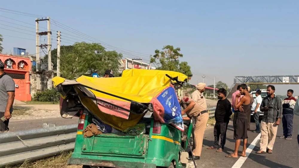 लुधियाना में दर्दनाक हादसा, ऑटो की टक्कर से 2 की गई जान, 9 लोग घायल