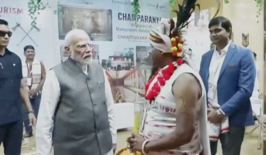 डोकरा, बांस शिल्प और कोसा की सराहना